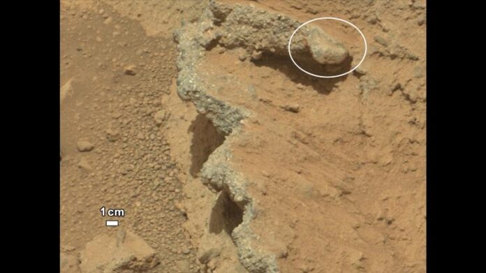 Ancient Streambed on Mars with Mastcam