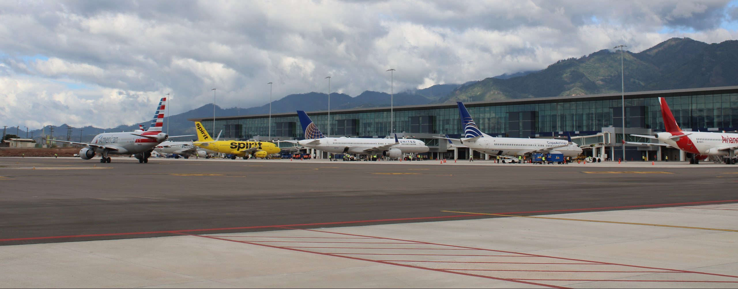 Honduras addresses air traffic growth with a surveillance system provided by Deimos