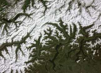 Long snow season in mountains