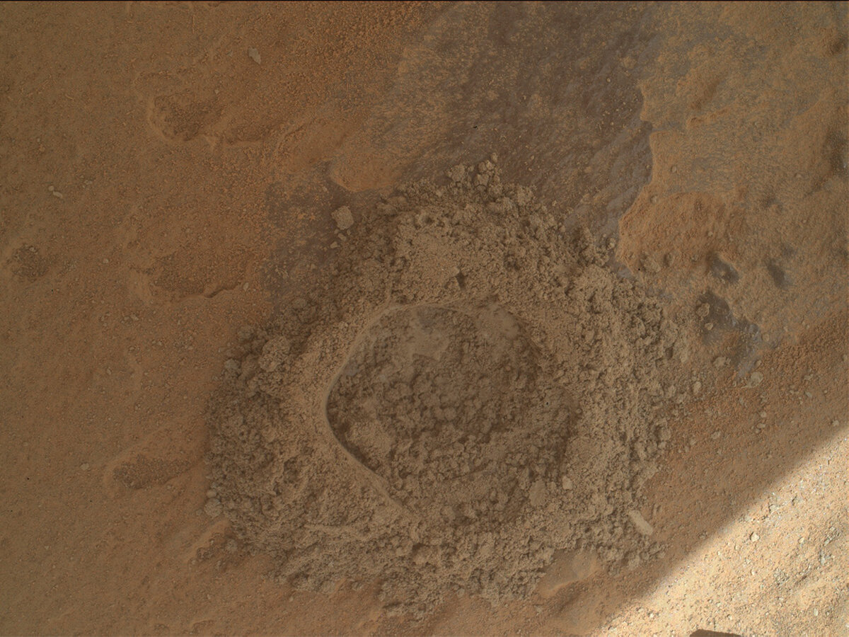 Sols 3825-3826