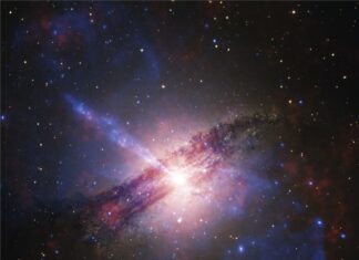 NASA's Chandra and IXPE Capture Image of Shining Galaxy with Black Hole
