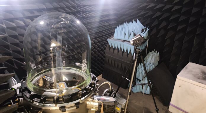 Discharge test for launcher antenna