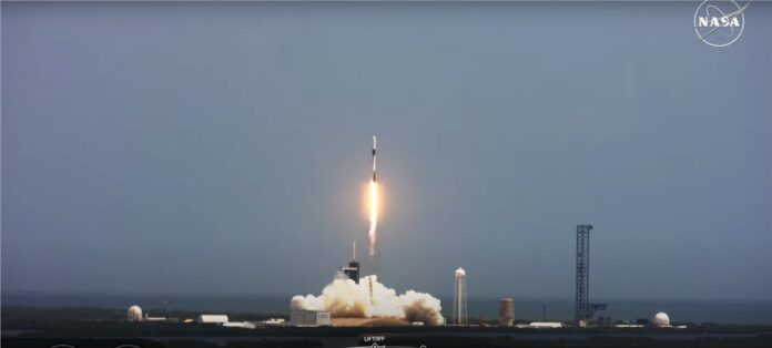 NASA and SpaceX Launch Solar Arrays and Cargo to Space Station. NASA and SpaceX Launch Solar Arrays and Cargo to Space Station.