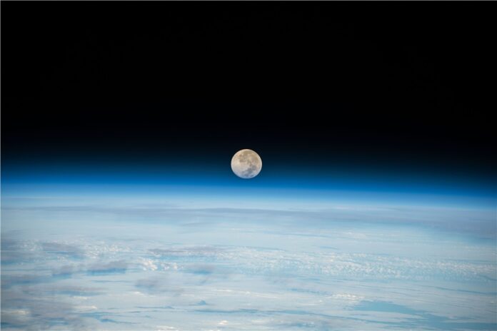 RTX Chosen for Crossover Task Order in NASA xEVAS Contract