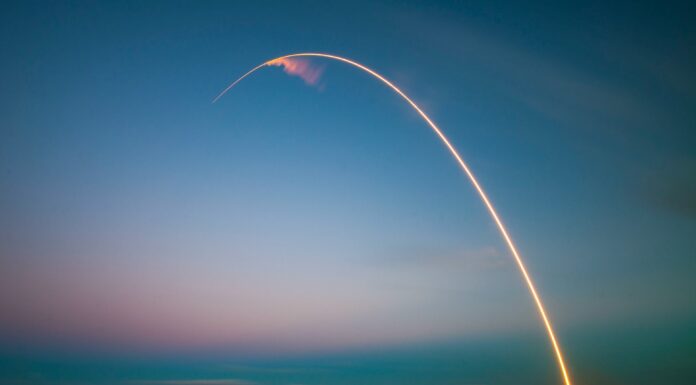 The Space Economy will grow to EUR 1 trillion by 2040. Intesa Sanpaolo's report on the Italian aerospace ecosystem - Miprons