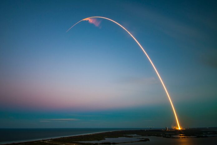 The Space Economy will grow to EUR 1 trillion by 2040. Intesa Sanpaolo's report on the Italian aerospace ecosystem - Miprons